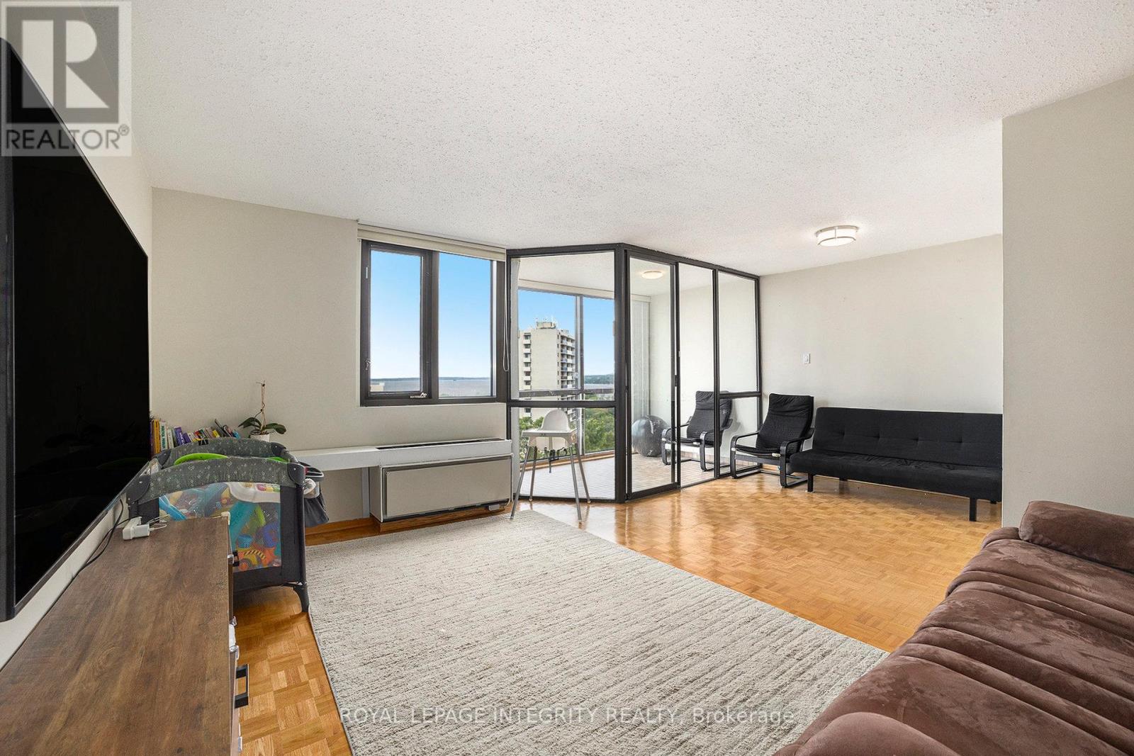 2 Bed, 2 Bath House for Sale in Ottawa – 1608 – 2871 RICHMOND ROAD, Ottawa – MLS# X13488108 - Image 9