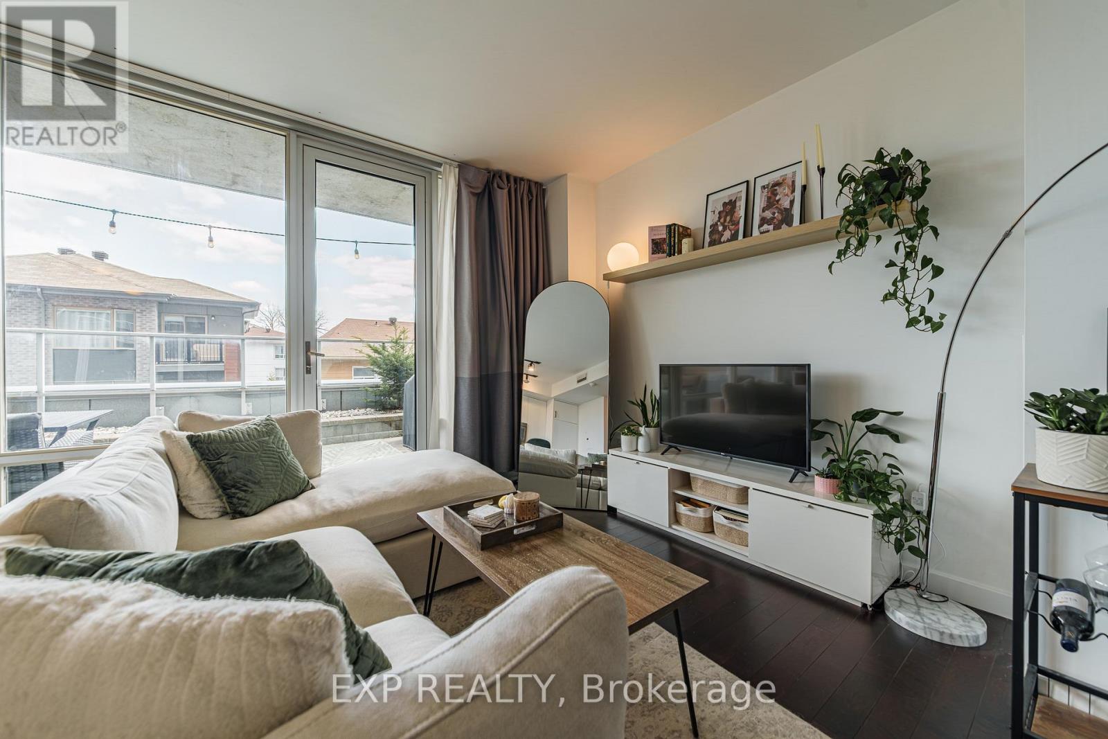 #308 201 PARKDALE AVENUE - 11