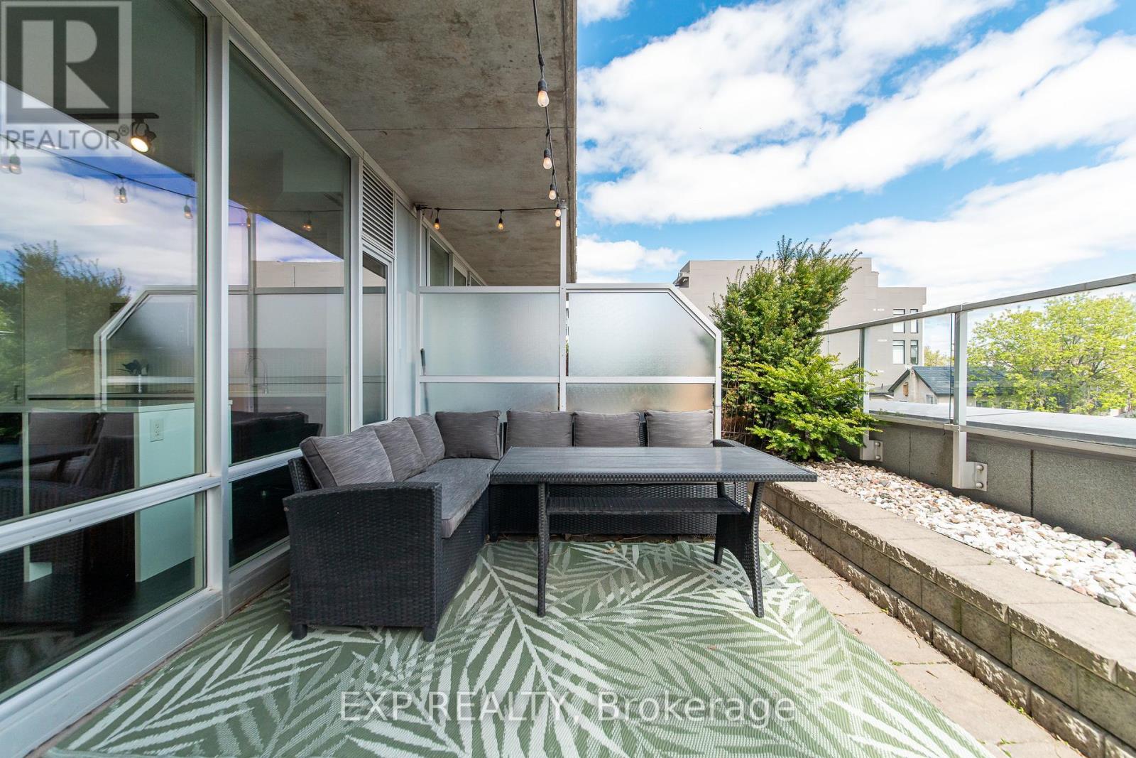 #308 201 PARKDALE AVENUE - 17