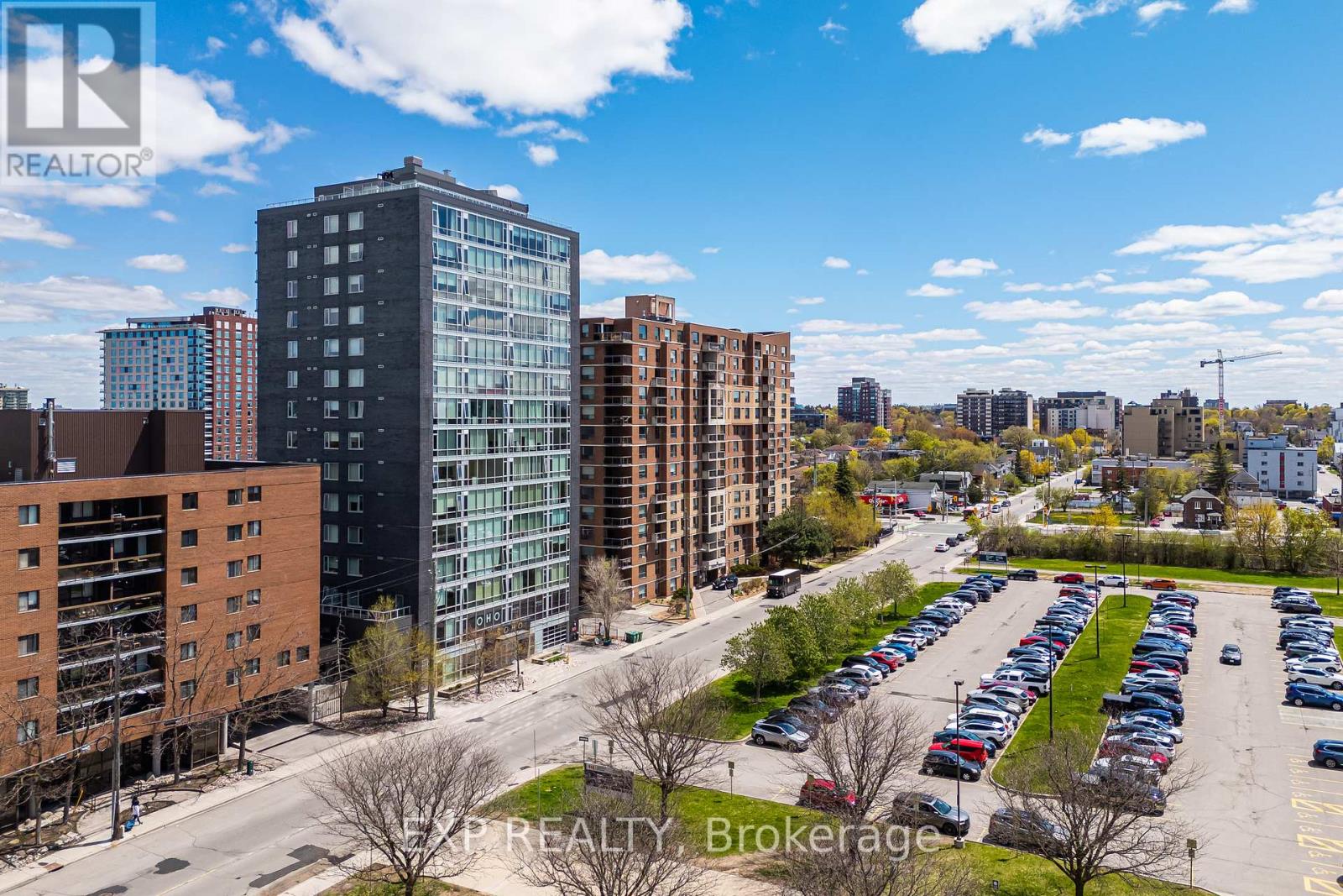 #308 201 PARKDALE AVENUE - 35