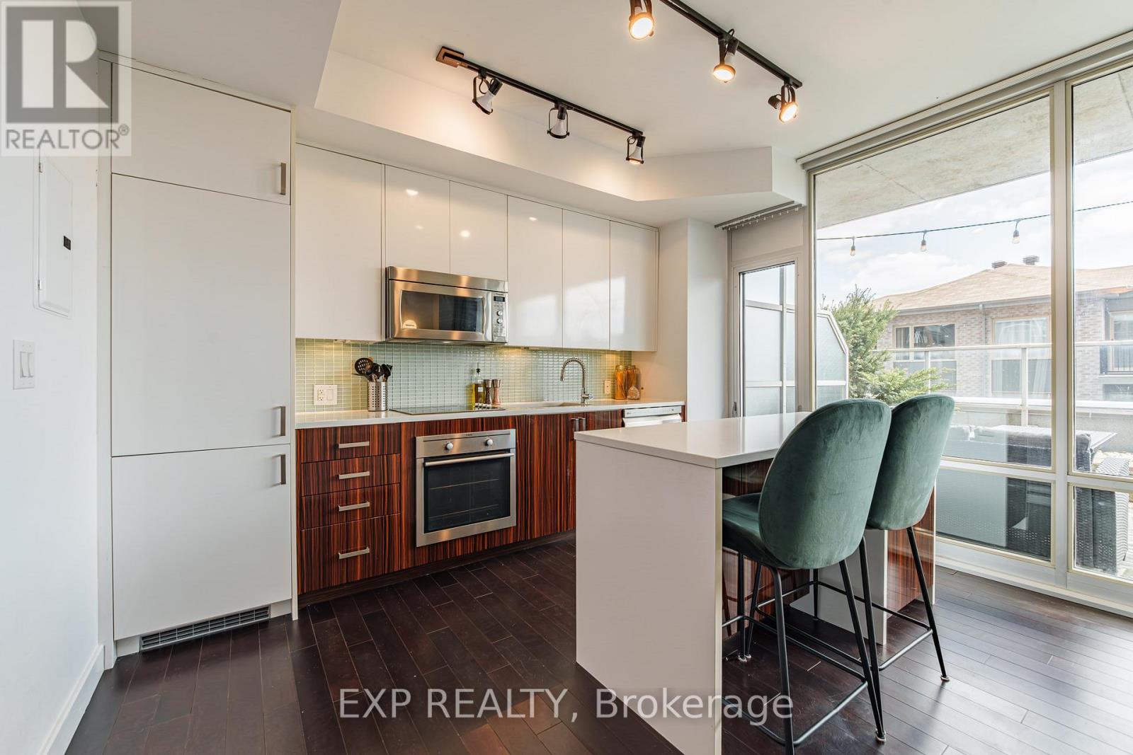 #308 201 PARKDALE AVENUE - 5