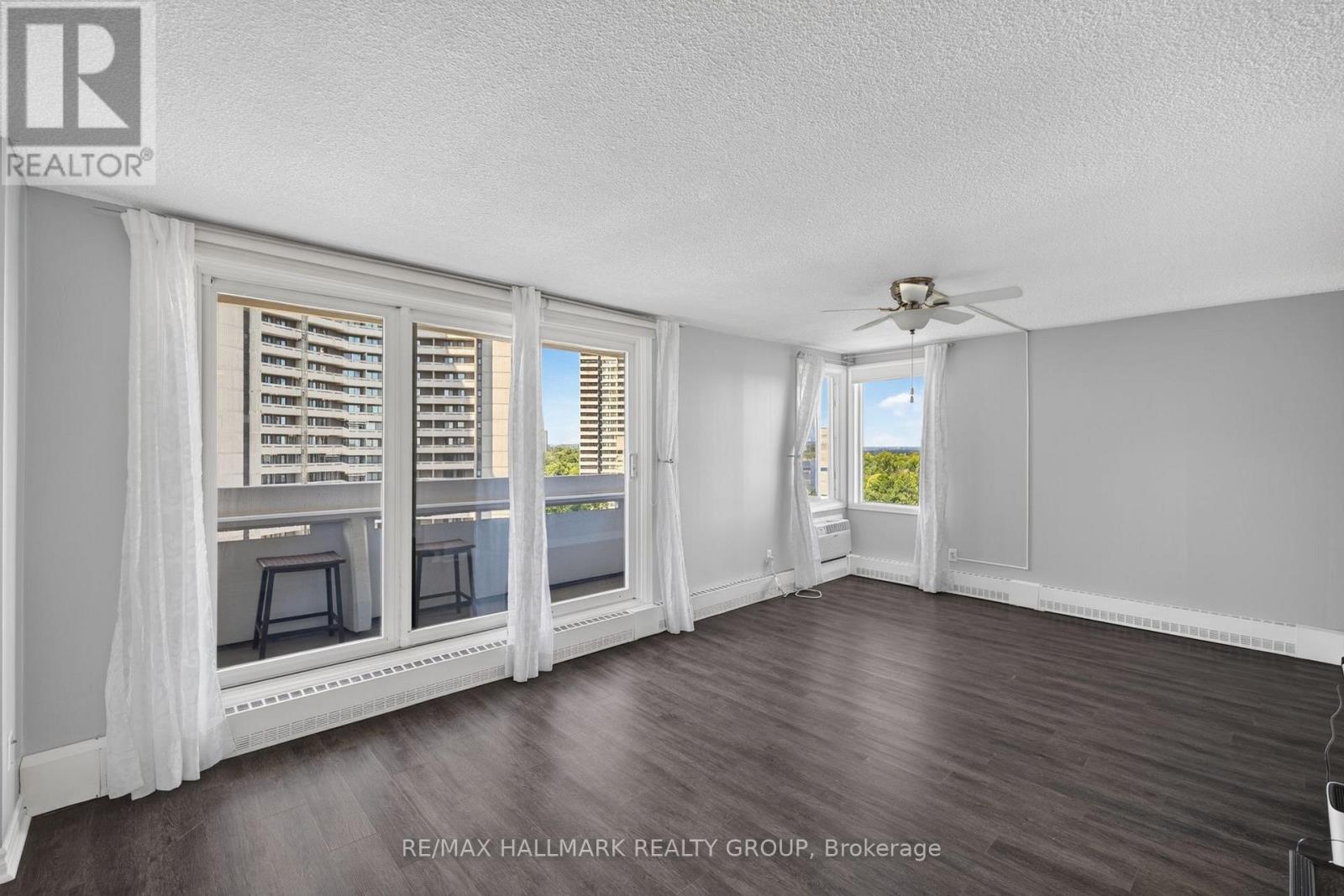 2 Bed, 1 Bath Apartment for Sale in Ottawa – 907 – 1081 AMBLESIDE DRIVE, Ottawa – MLS# X13488328 - Image 8