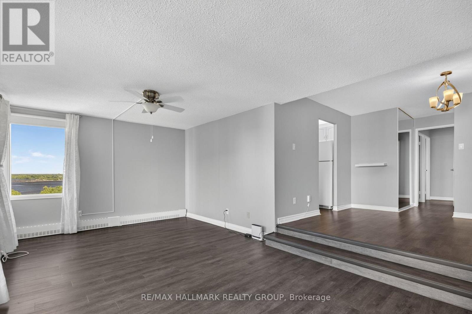 2 Bed, 1 Bath Apartment for Sale in Ottawa – 907 – 1081 AMBLESIDE DRIVE, Ottawa – MLS# X13488328 - Image 9