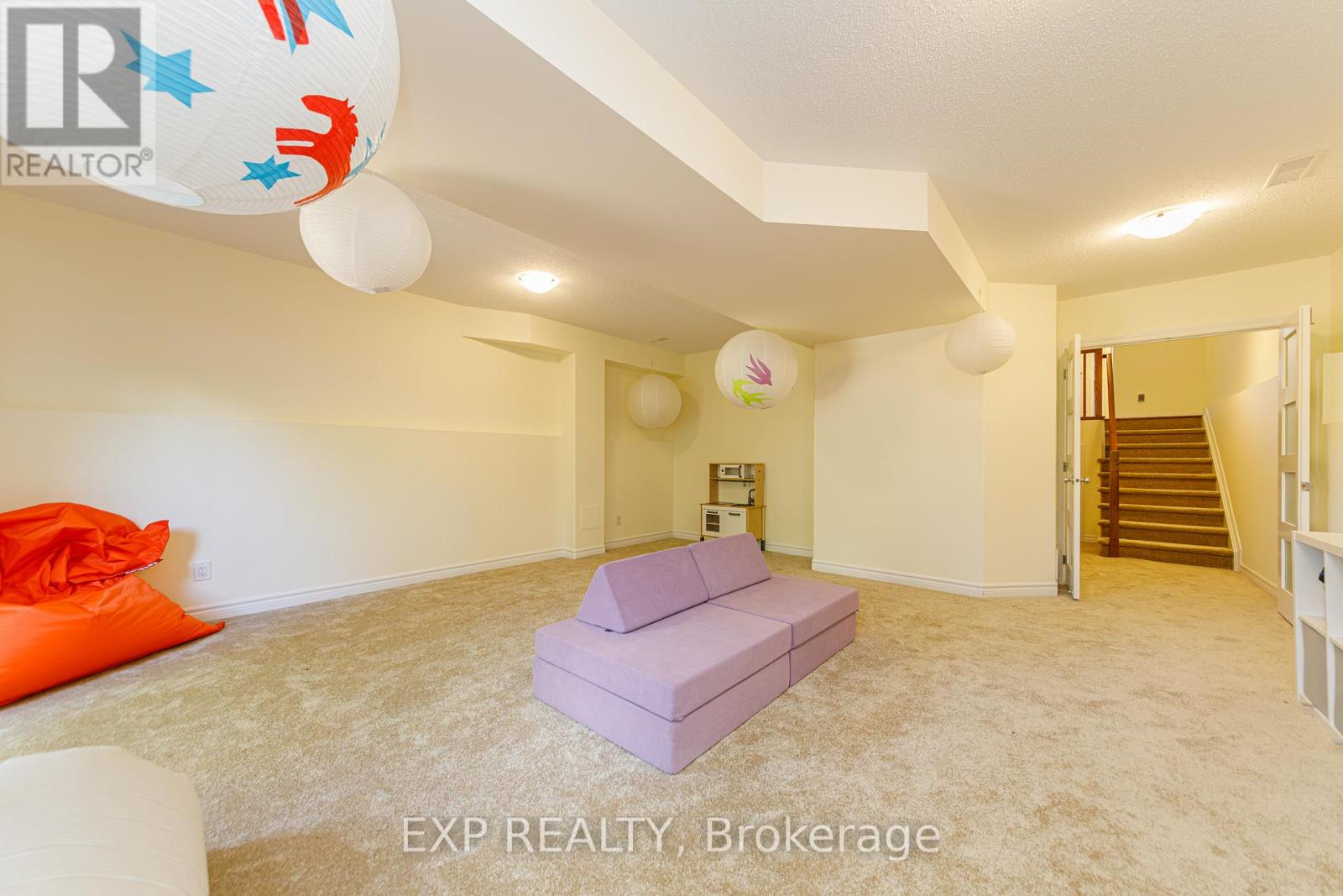 172 PARKROSE PRIVATE - 32