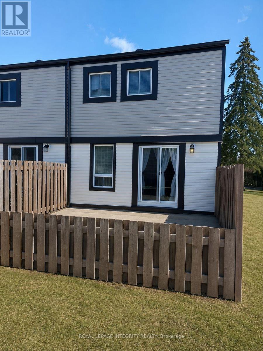 4 Bed, 2 Bath House for Sale in Ottawa – 25 – 3564 ALADDIN LANE, Ottawa – MLS# X13488502 - Image 23