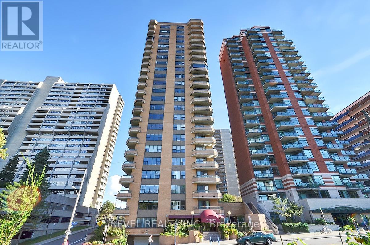 #2101 556 LAURIER AVENUE W - 1
