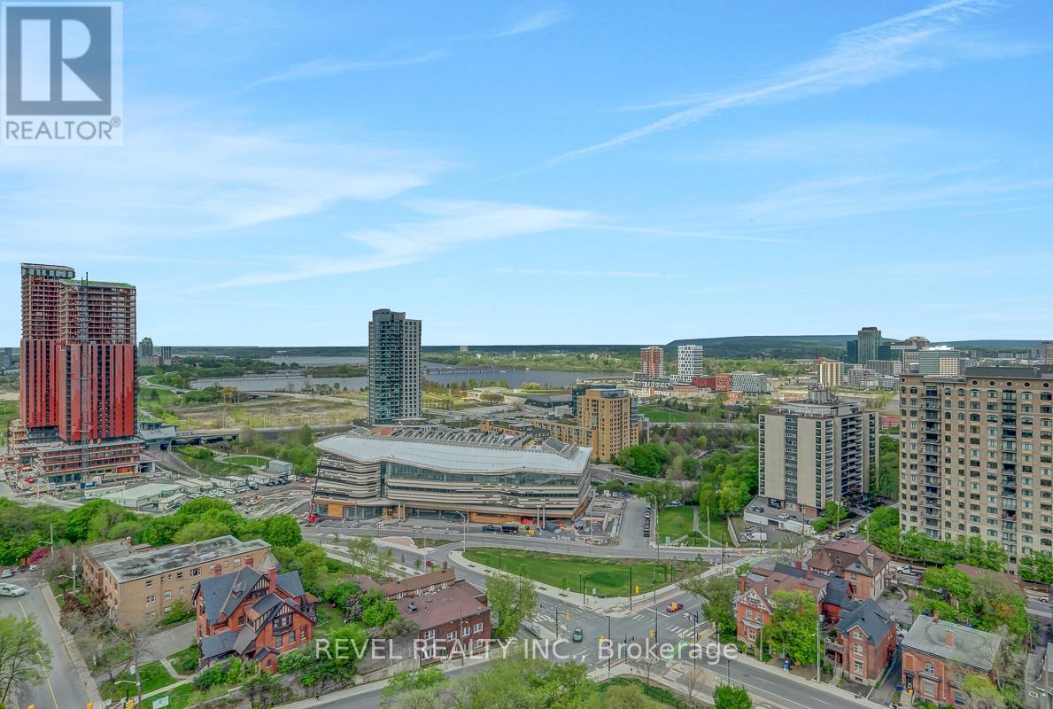 #2101 556 LAURIER AVENUE W - 24