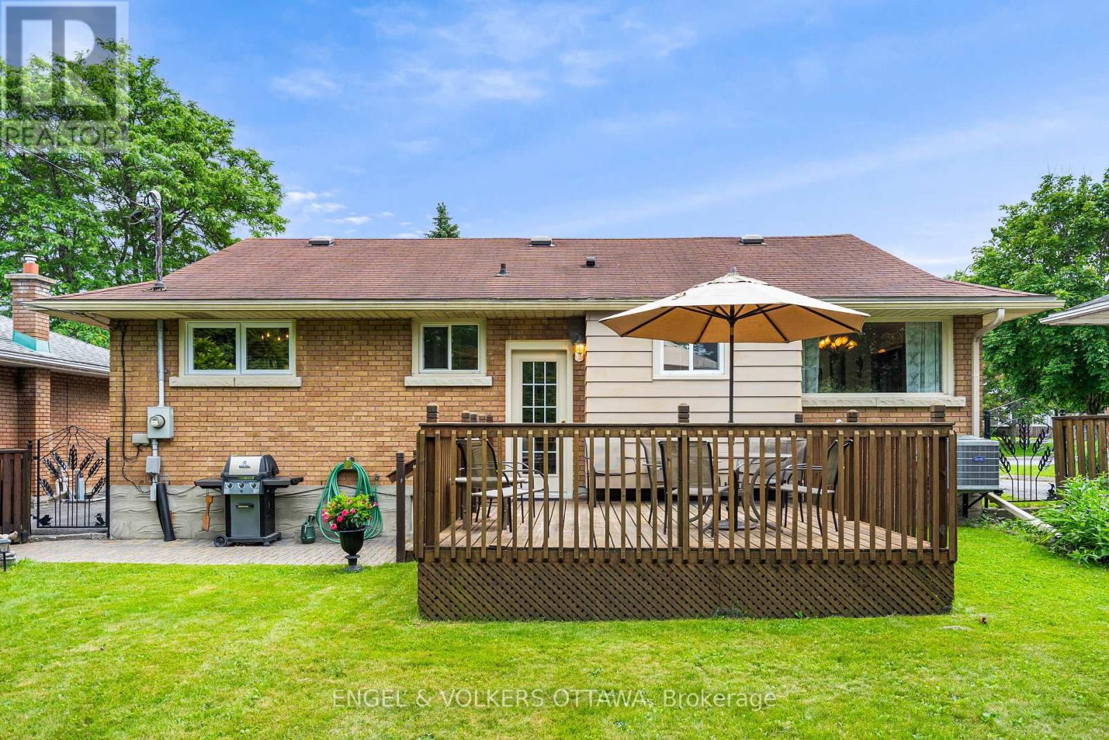 5 Bed, 2 Bath House for Sale in Ottawa – 709 PLEASANT PARK ROAD, Ottawa – MLS# X13488642 - Image 37