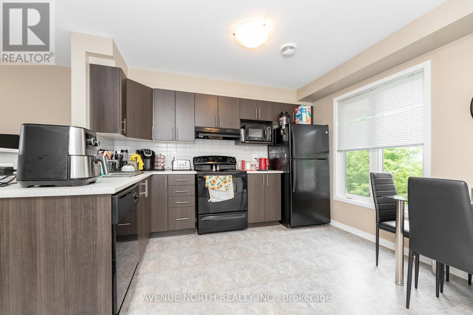 2 Bed, 2 Bath House for Rent in Ottawa – 362 GALSTON PRIVATE, Ottawa – MLS# X13488700 - Image 11