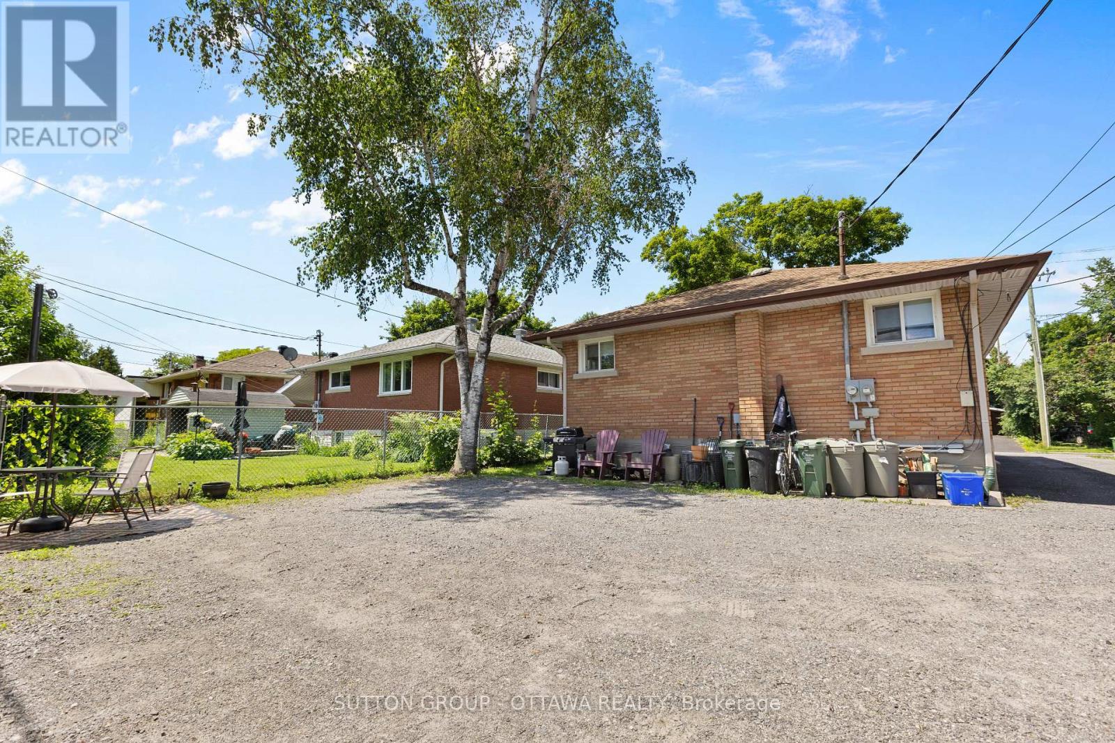 2087 HAIG DRIVE - 40