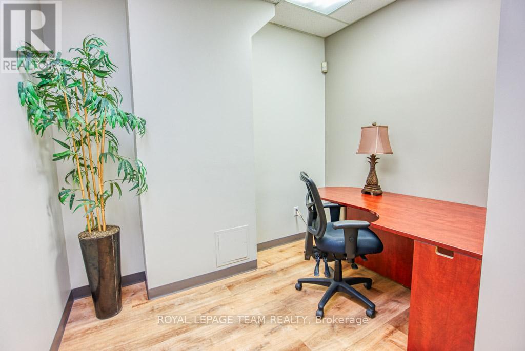 Office for Sale in Ottawa – 84 CENTREPOINTE DRIVE, Ottawa – MLS# X13488838 - Image 9