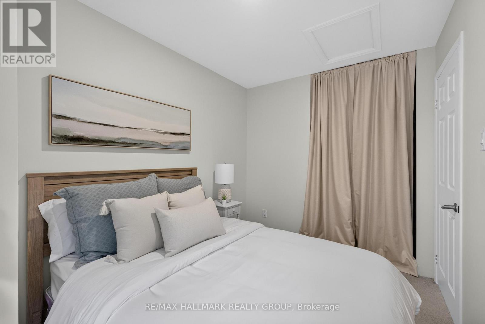 2 Bed, 2 Bath House for Sale in Ottawa – 1265 COLDREY AVENUE, Ottawa – MLS# X13488950 - Image 31