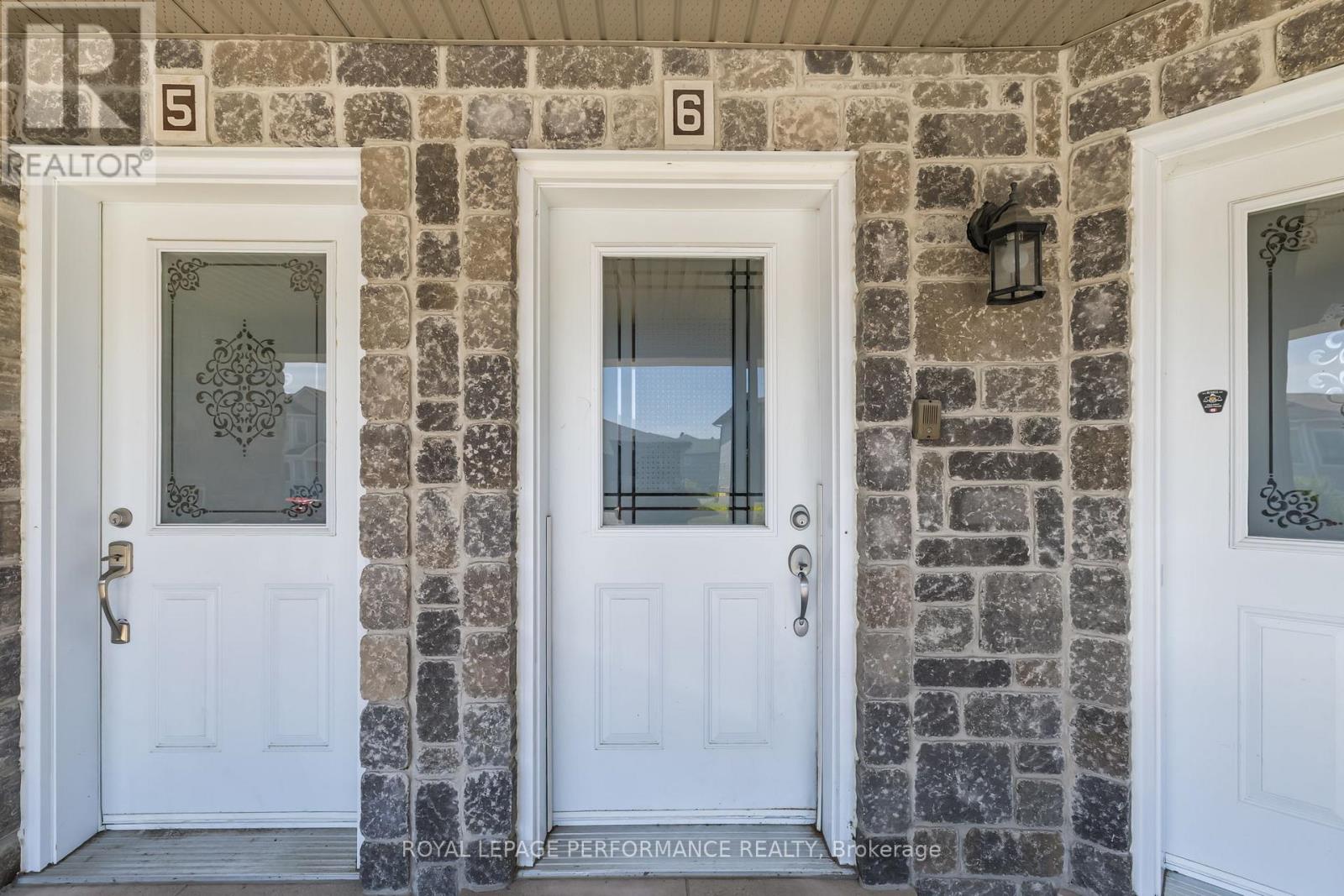#6 46 CAMBRIDGE STREET - 3