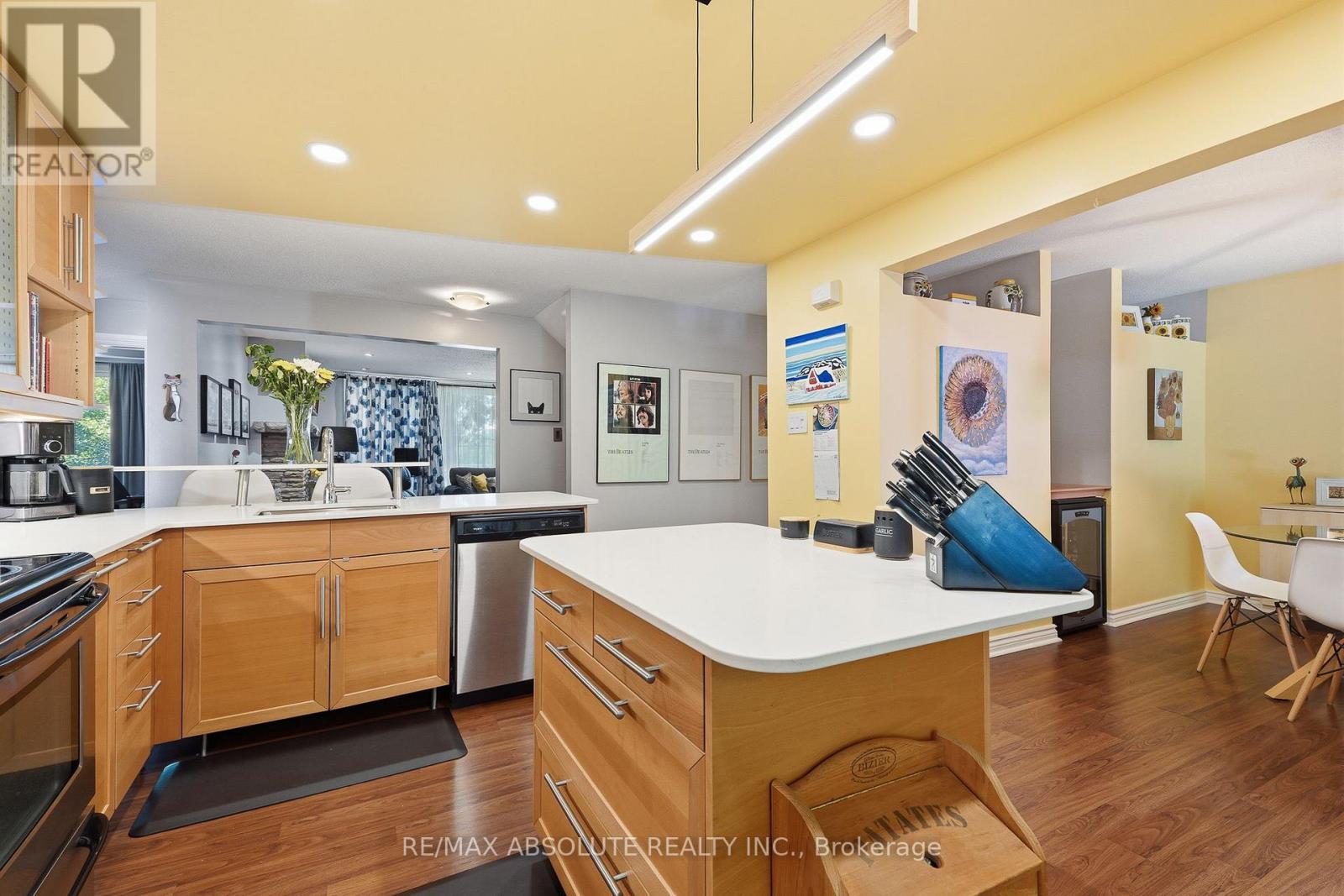 829 MONTREAL ROAD - 11
