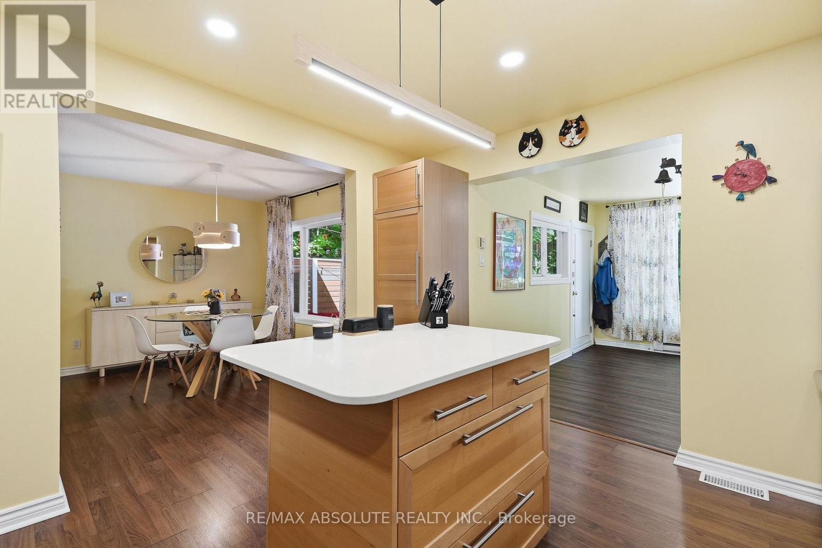 829 MONTREAL ROAD - 12