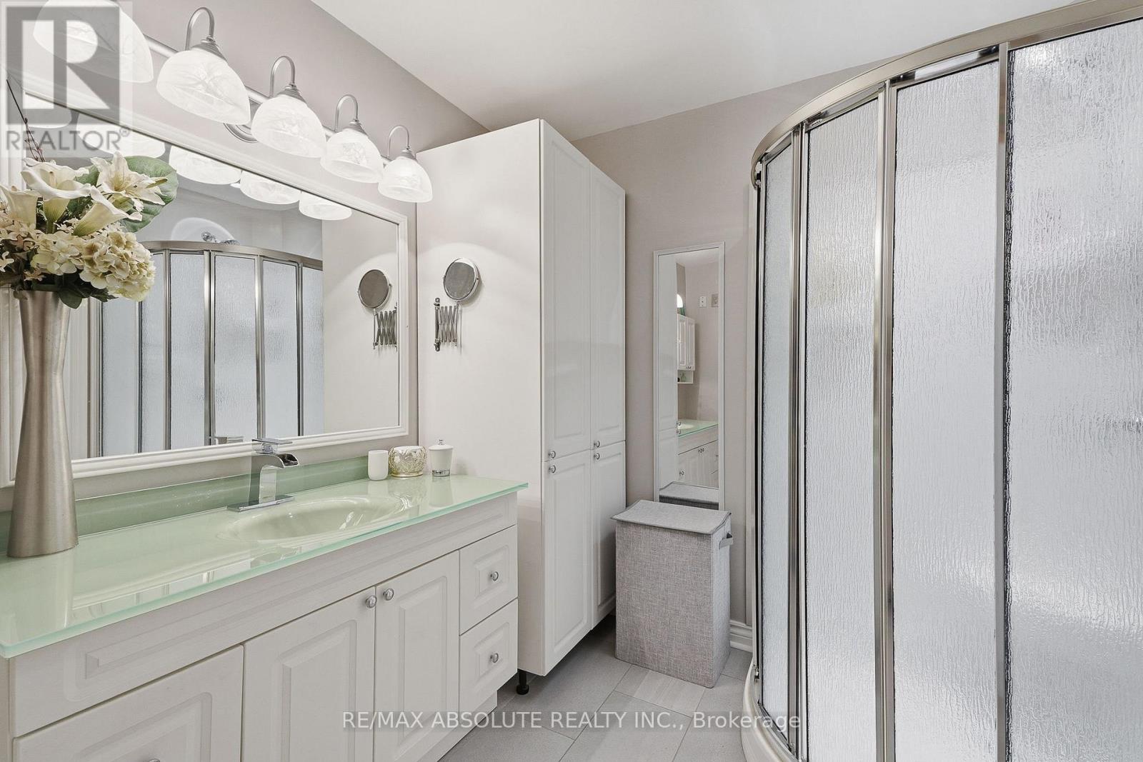 829 MONTREAL ROAD - 18