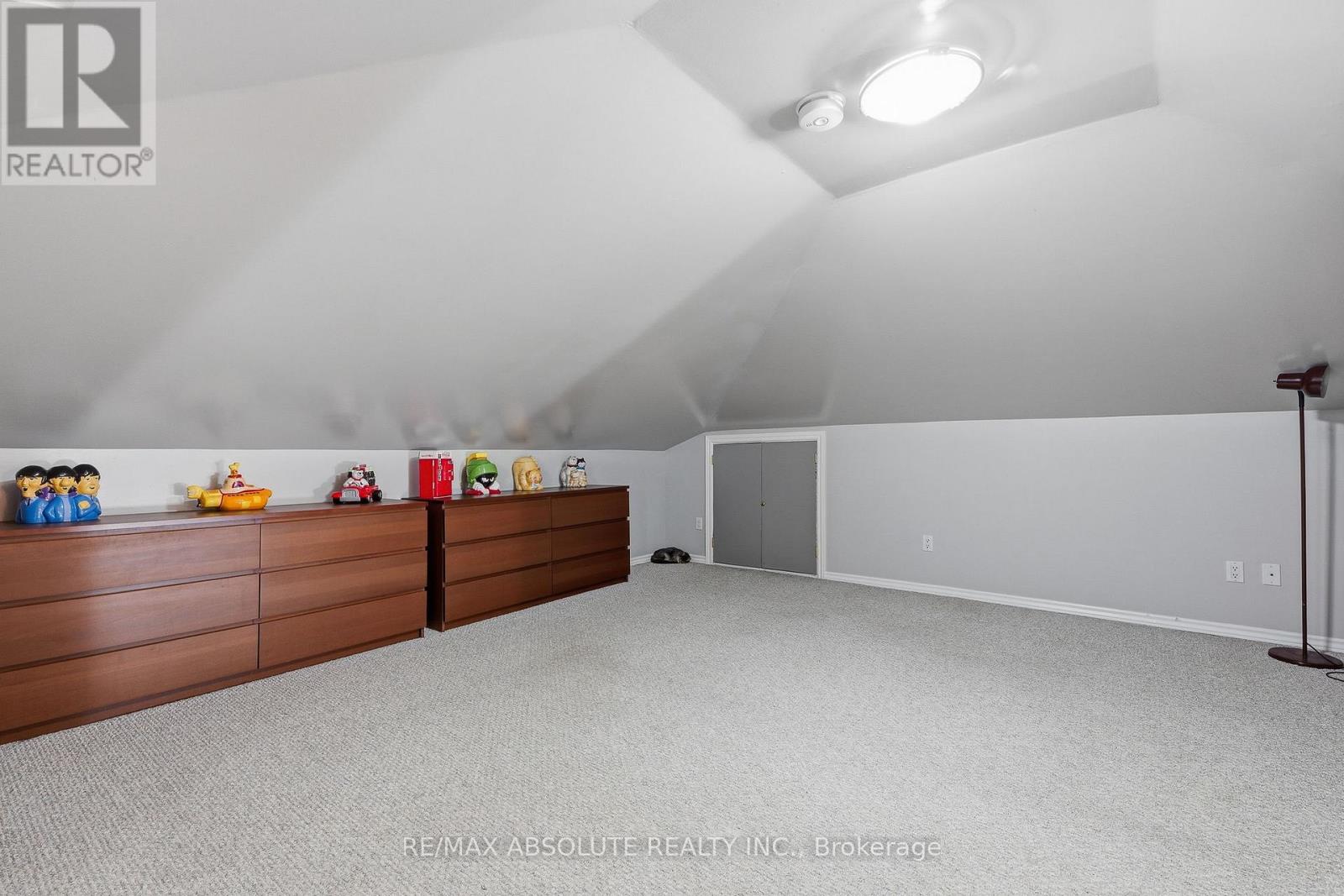 829 MONTREAL ROAD - 21