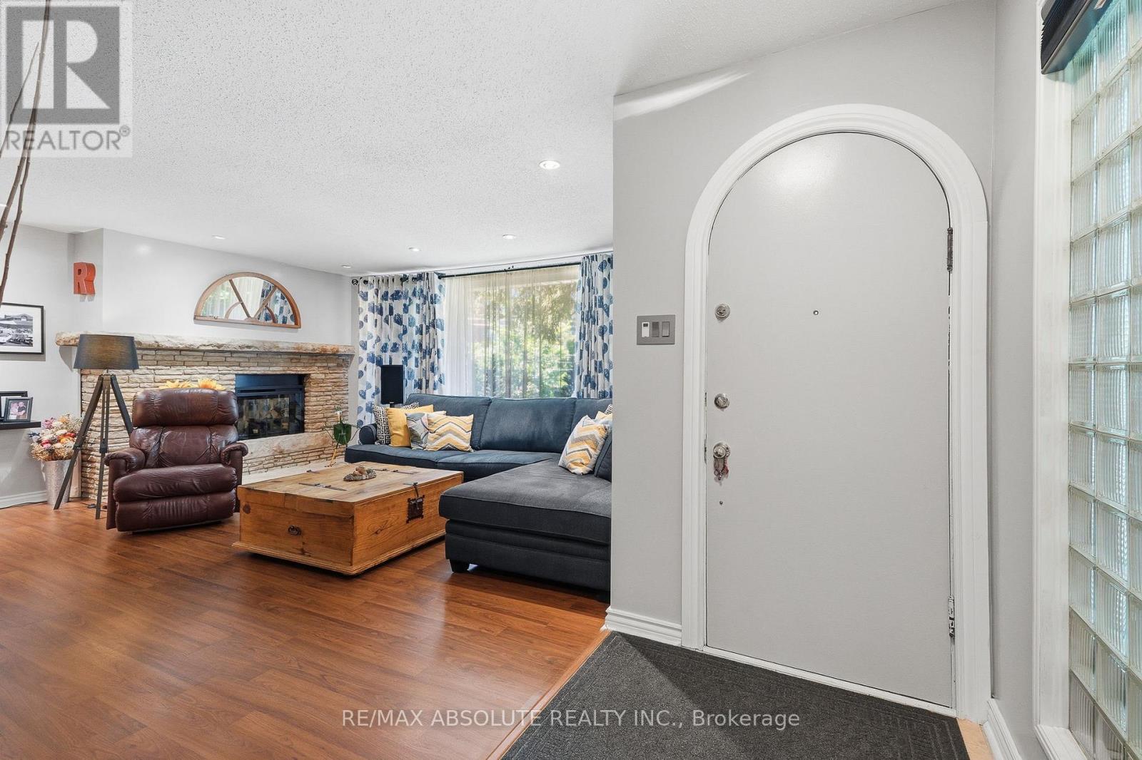 829 MONTREAL ROAD - 6