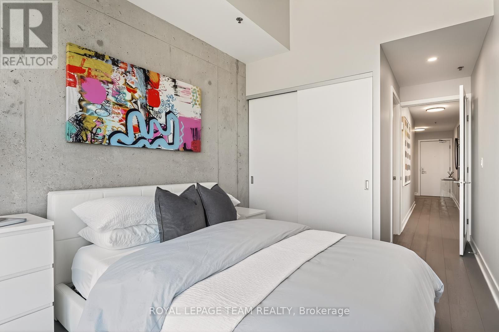 #1009 203 CATHERINE STREET - 16