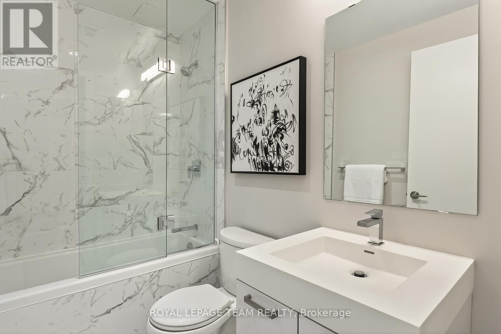 #1009 203 CATHERINE STREET - 21