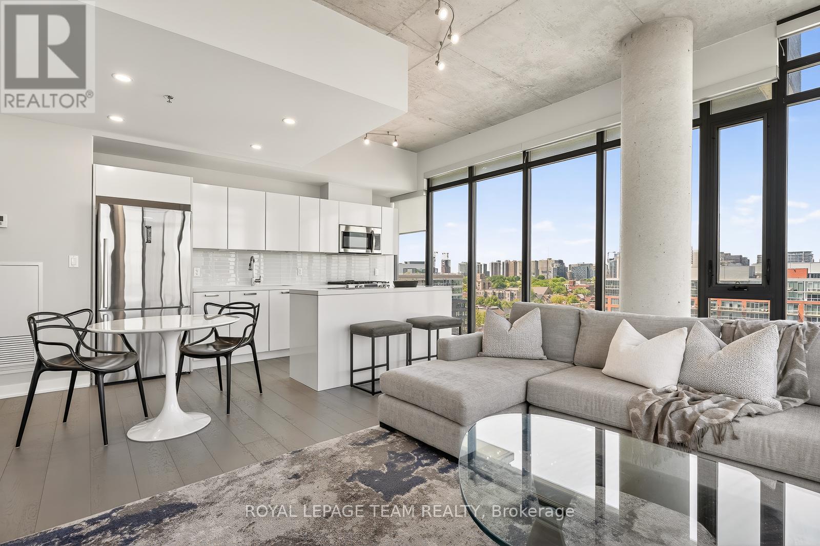 #1009 203 CATHERINE STREET - 3