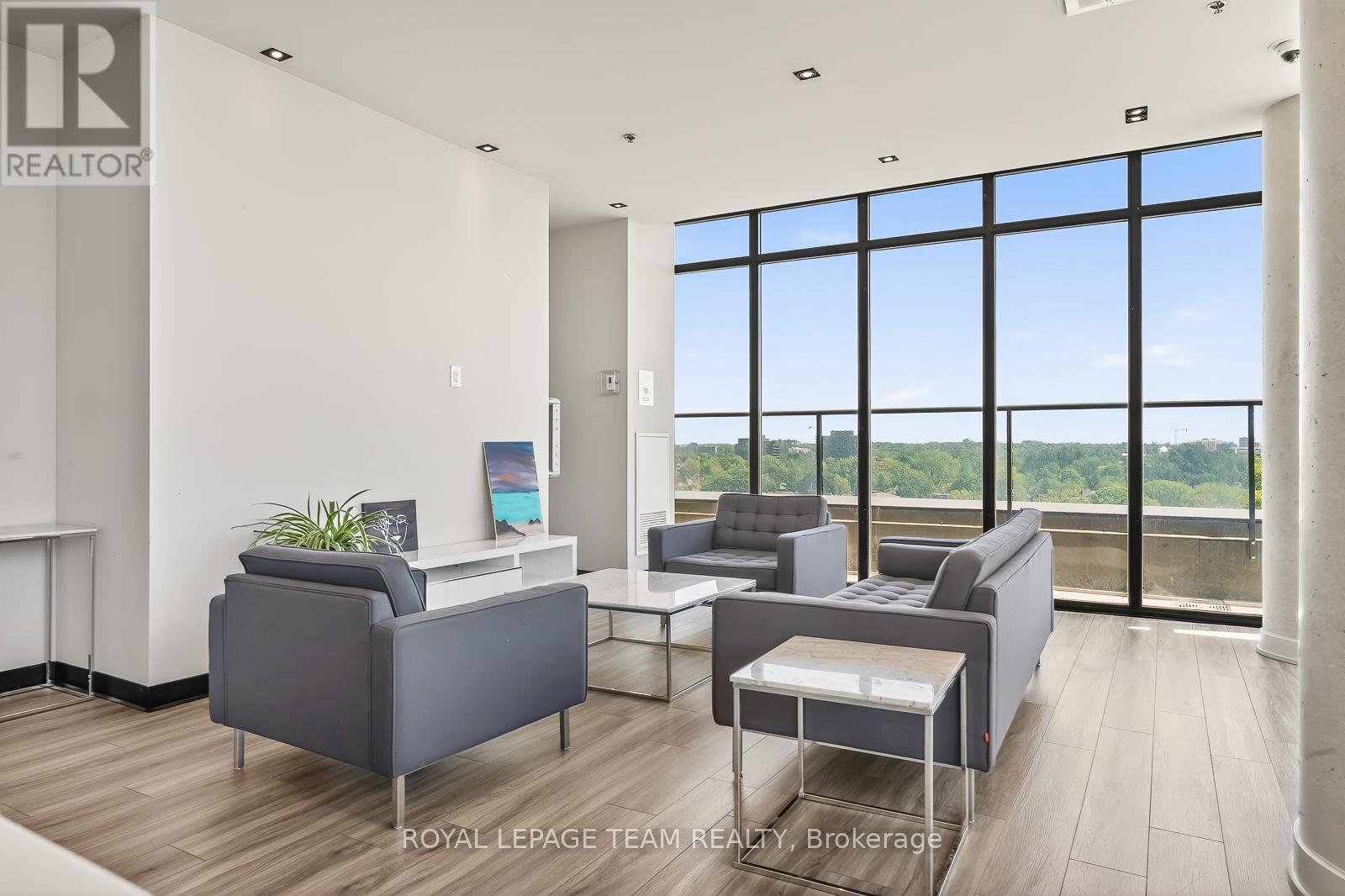 #1009 203 CATHERINE STREET - 31