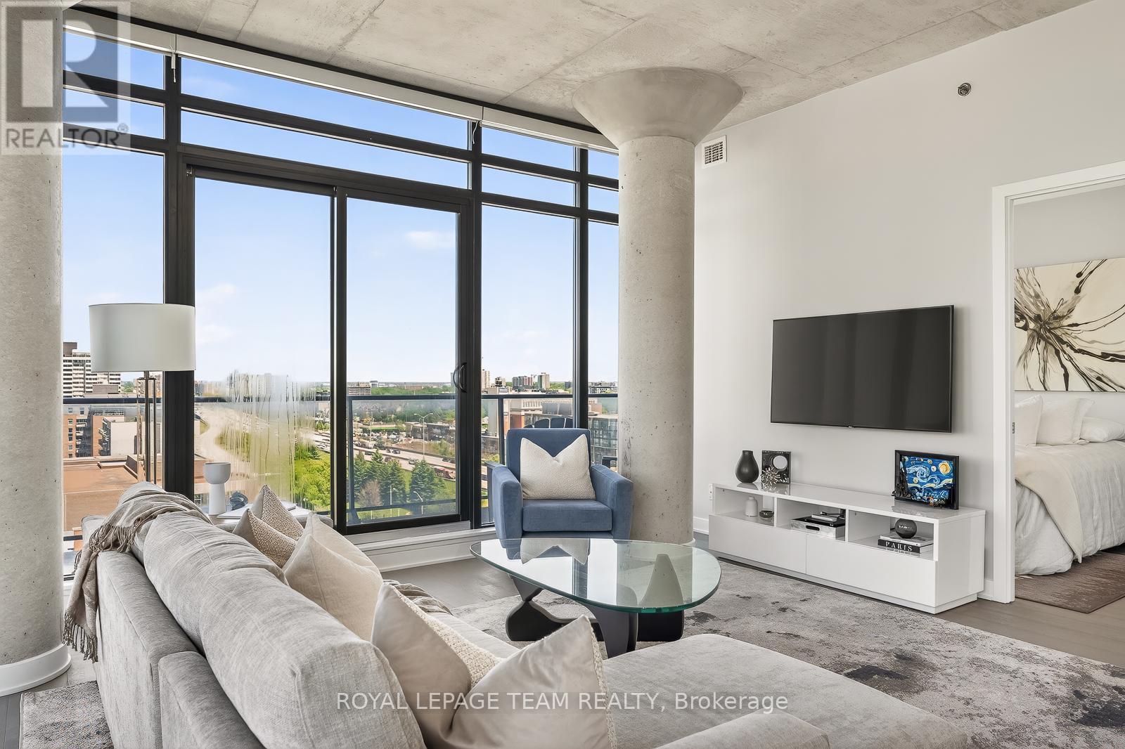 #1009 203 CATHERINE STREET - 5