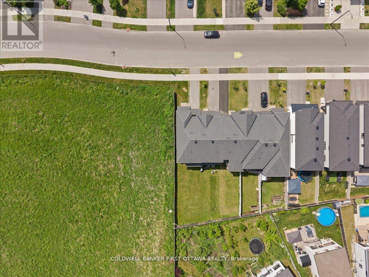754 BRIAN GOOD AVENUE - 44