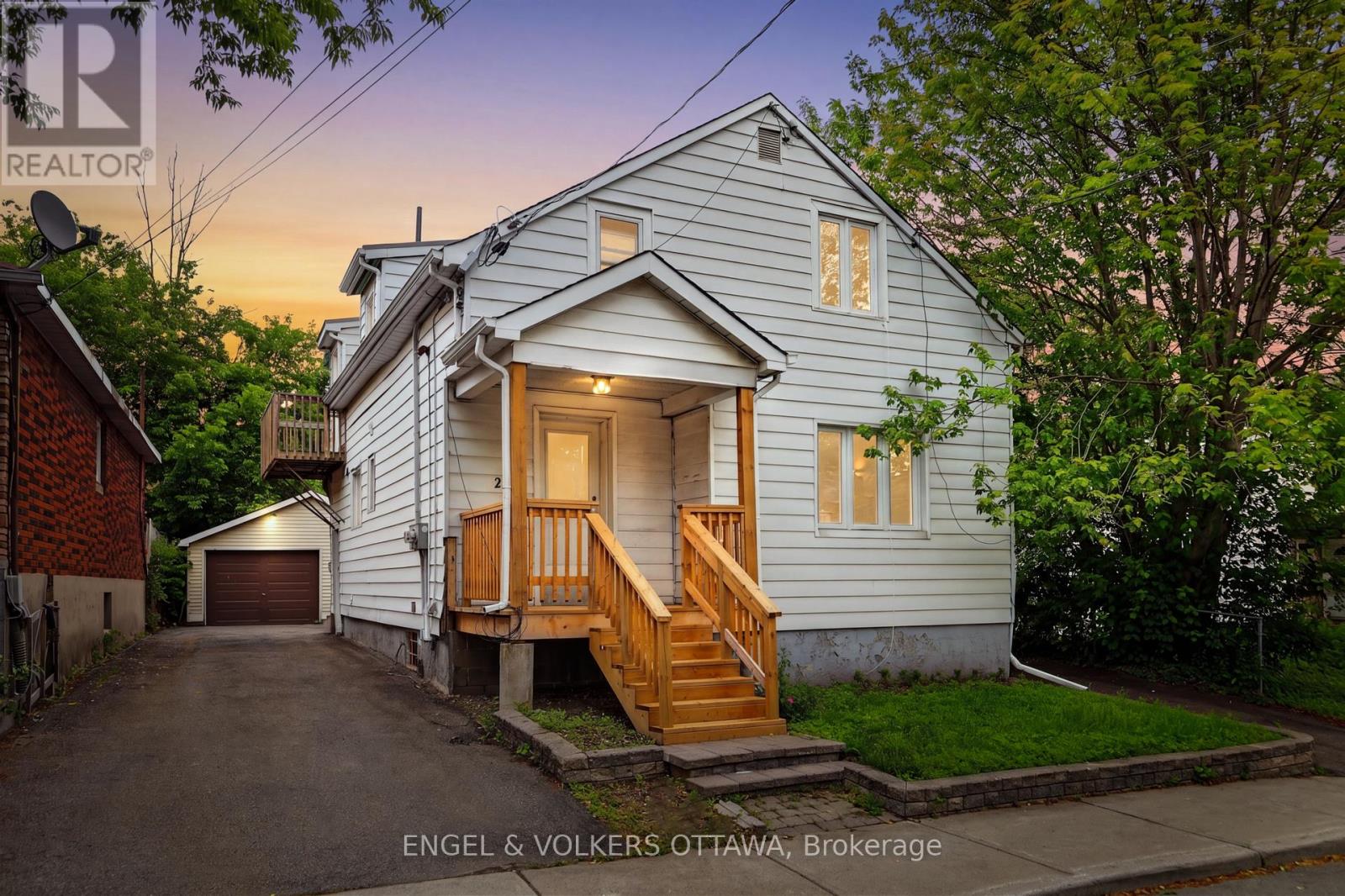 267 GRANVILLE STREET - 1