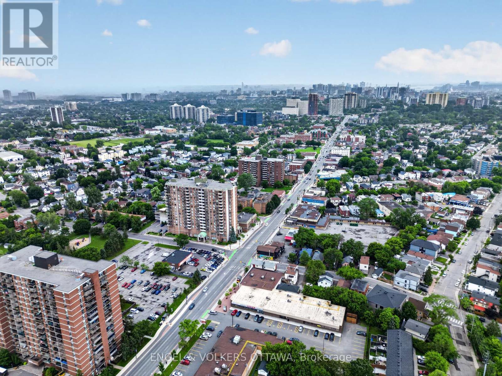267 GRANVILLE STREET - 41