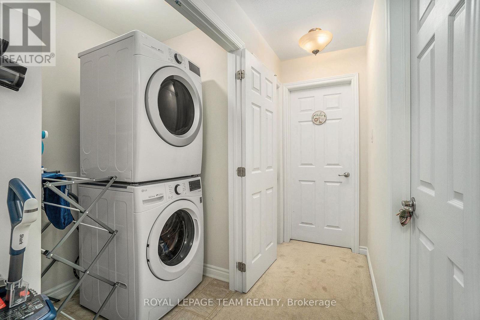 3 Bed, 2 Bath House for Rent in Ottawa – 112 WALLEYE PRIVATE, Ottawa – MLS# X13489354 - Image 13