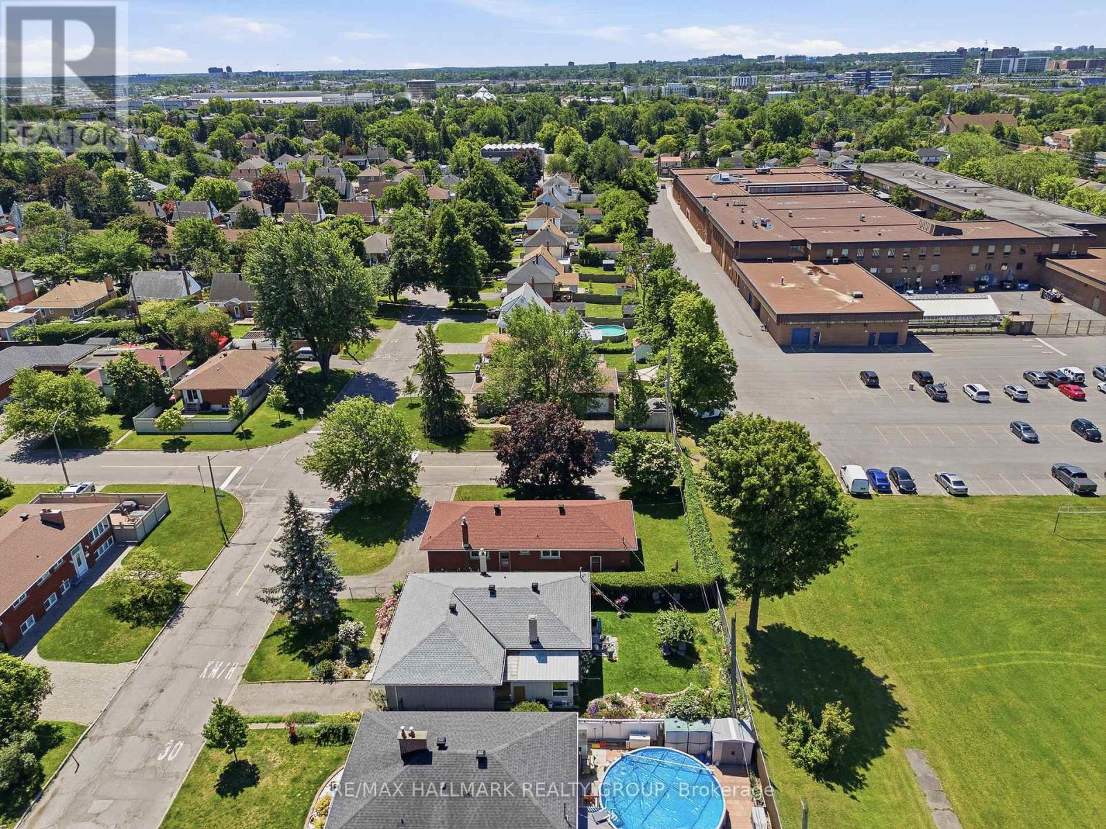 4 Bed, 2 Bath House for Sale in Ottawa – 507 SIROIS AVENUE, Ottawa – MLS# X13489356 - Image 34