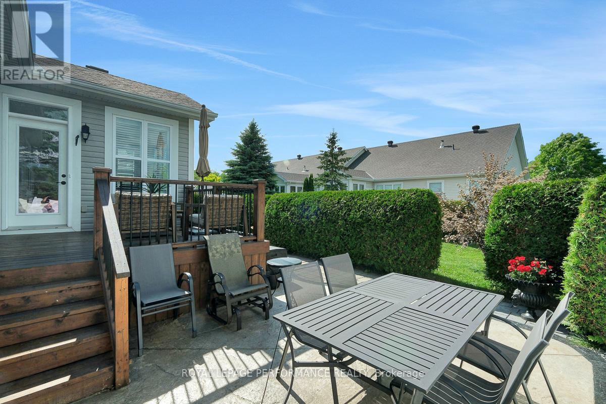 2 Bed, 2 Bath House for Sale in Ottawa – 540 TRAILVIEW PRIVATE, Ottawa – MLS# X13489486 - Image 42