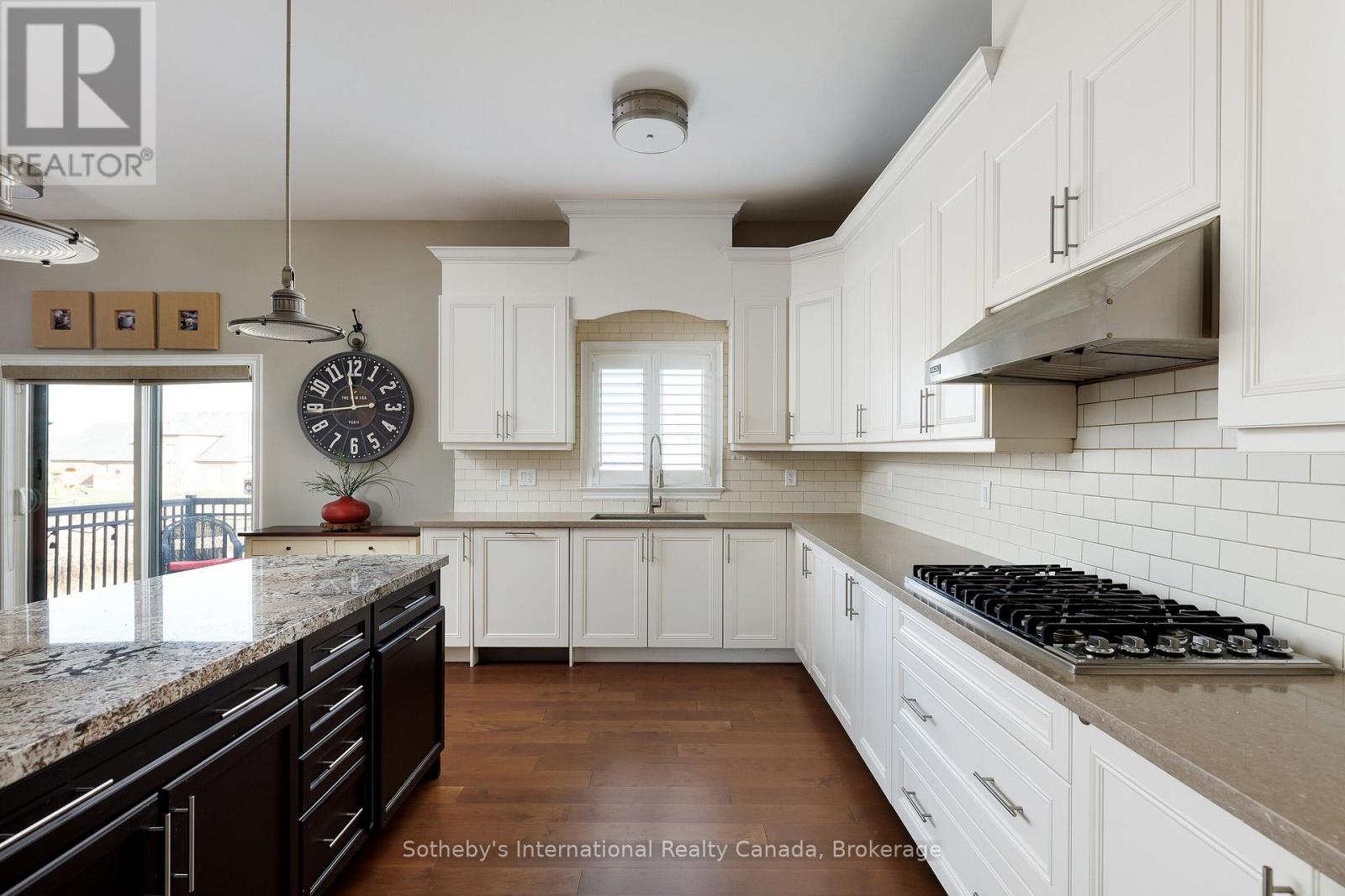13905 KENNEDY ROAD - 21
