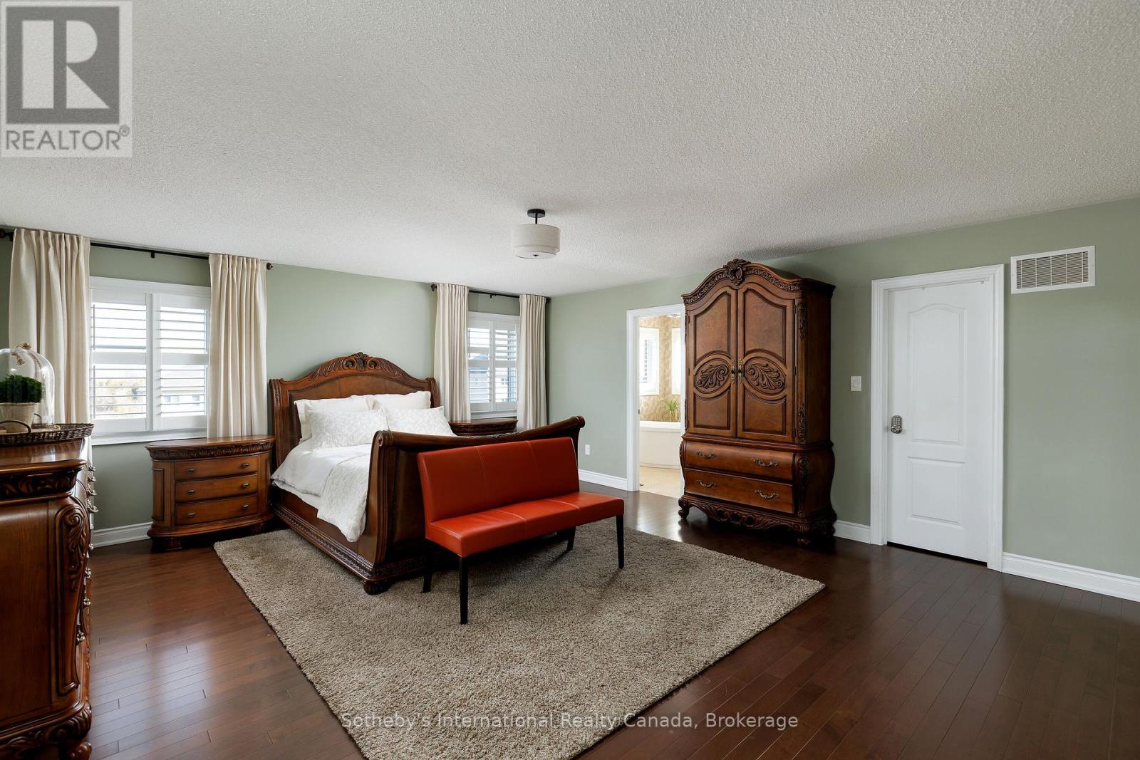 13905 KENNEDY ROAD - 31