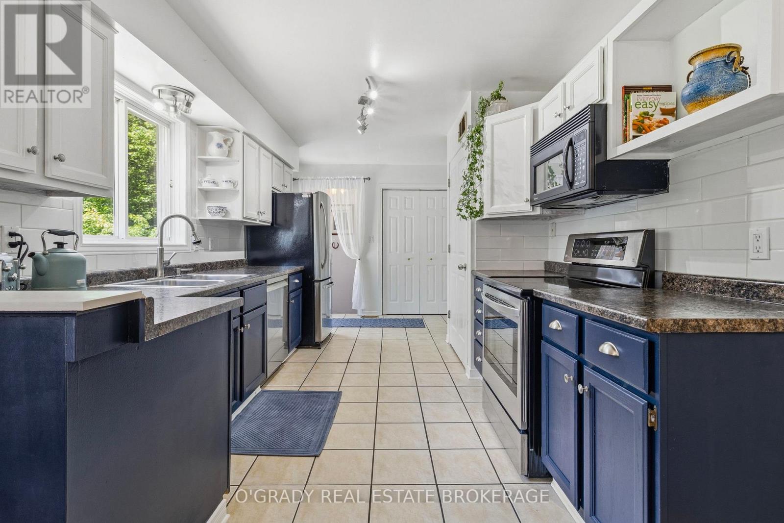 144 OSBORNE ROAD - 16