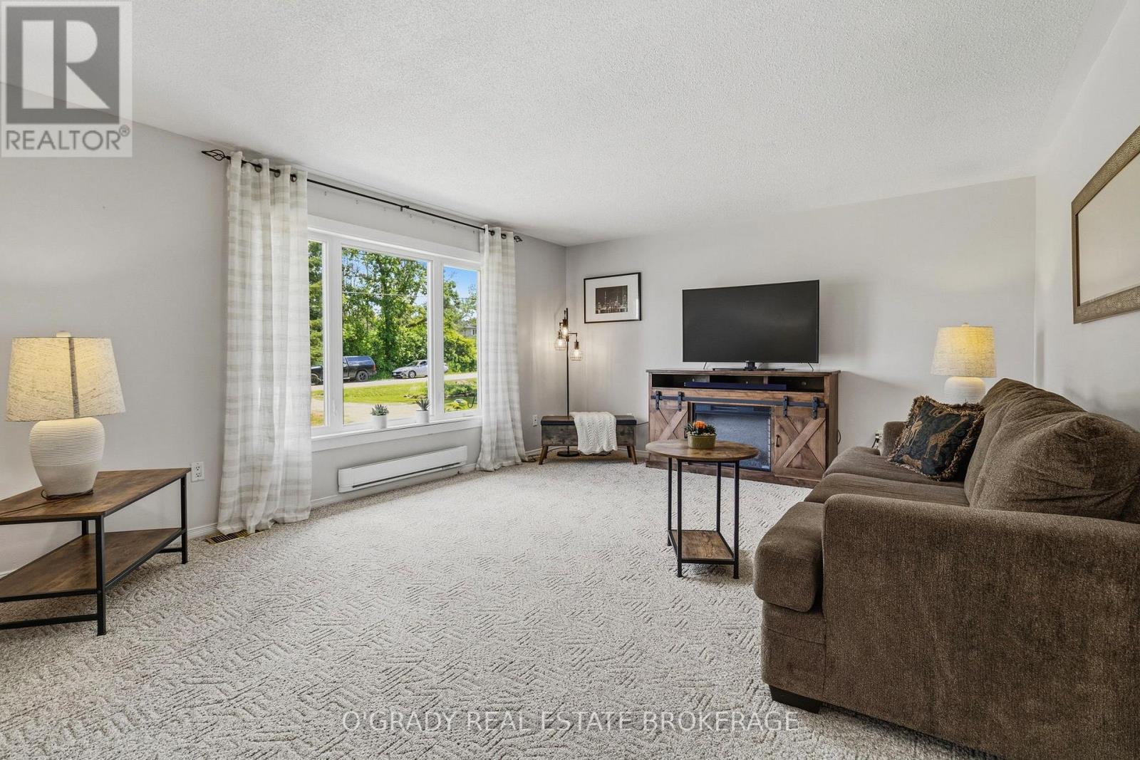 144 OSBORNE ROAD - 9