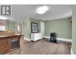 136 Park Street, Brockville, ON K6V2G9 Photo 12