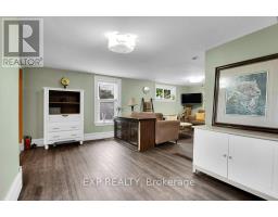 136 Park Street, Brockville, ON K6V2G9 Photo 13