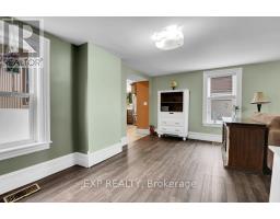 136 Park Street, Brockville, ON K6V2G9 Photo 14