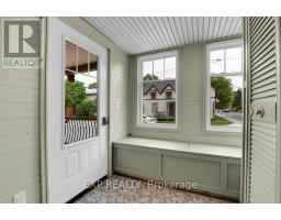 Kitchen - 136 Park Street, Brockville, ON K6V2G9 Photo 6
