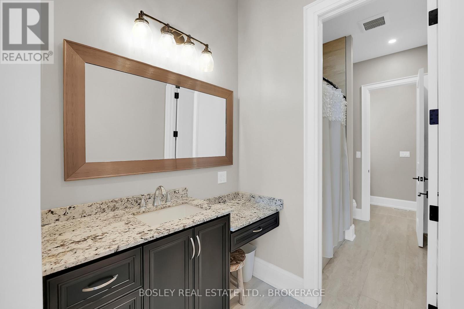94 TERRENCE PARK DRIVE - 30