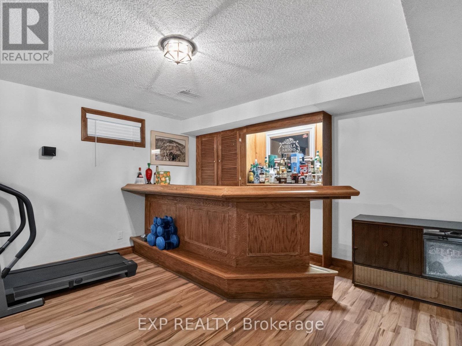 38 CAPRI STREET - 25