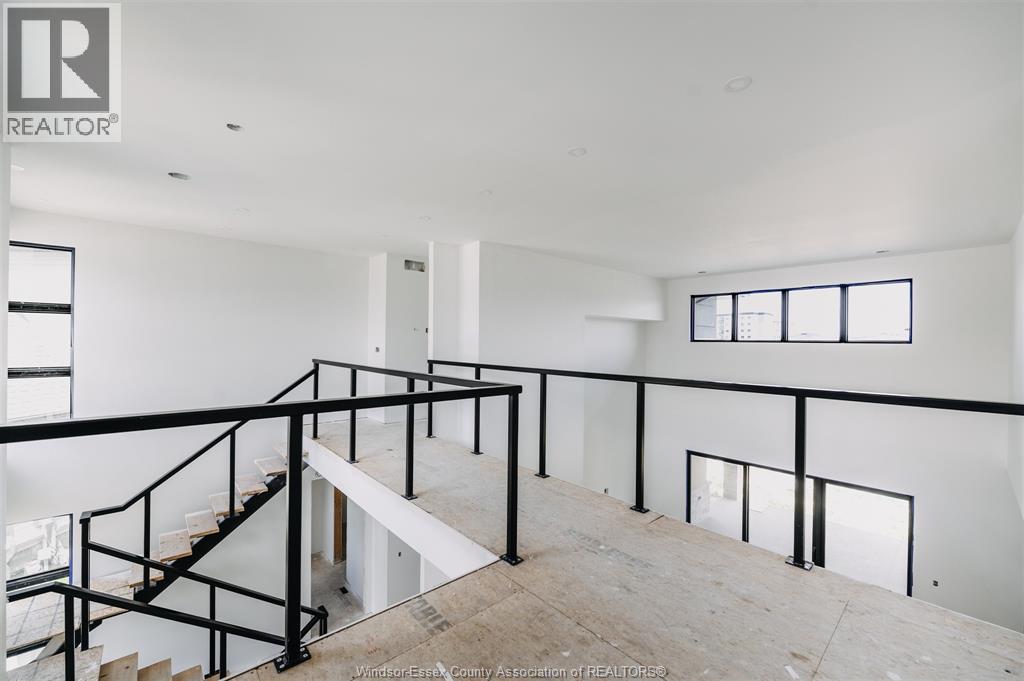 65 UNITY COURT - 15