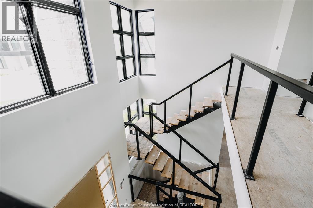 65 UNITY COURT - 18