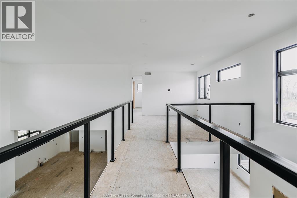 65 UNITY COURT - 20