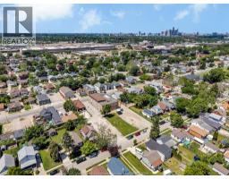 1636 Drouillard, Windsor, ON N8Y2S3 Photo 32