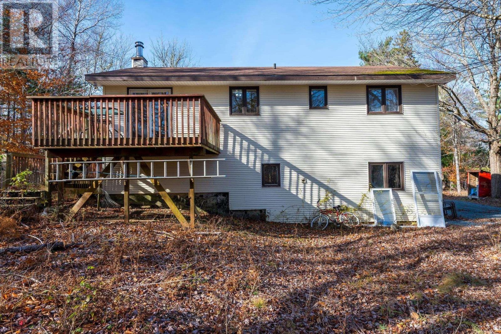 83 Samuel Oickle Road - 42