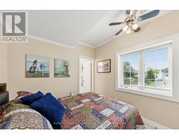 378 Aberdeen Boulevard, Midland, ON L4R5M9 Photo 13