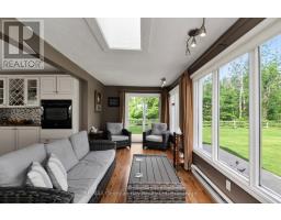 4 Moore Avenue, Tay, ON L0K2A0 Photo 14